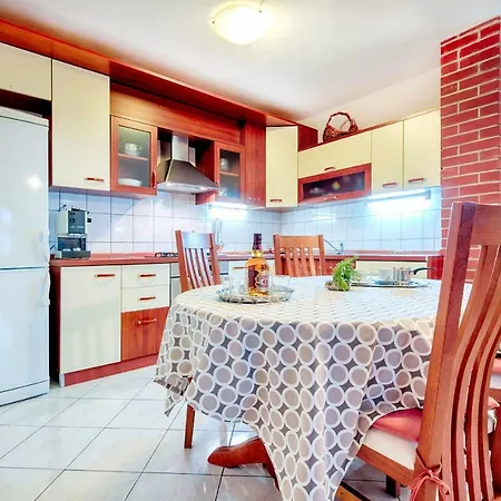 Dalmatino Lägenhet Rukavac (Vis)