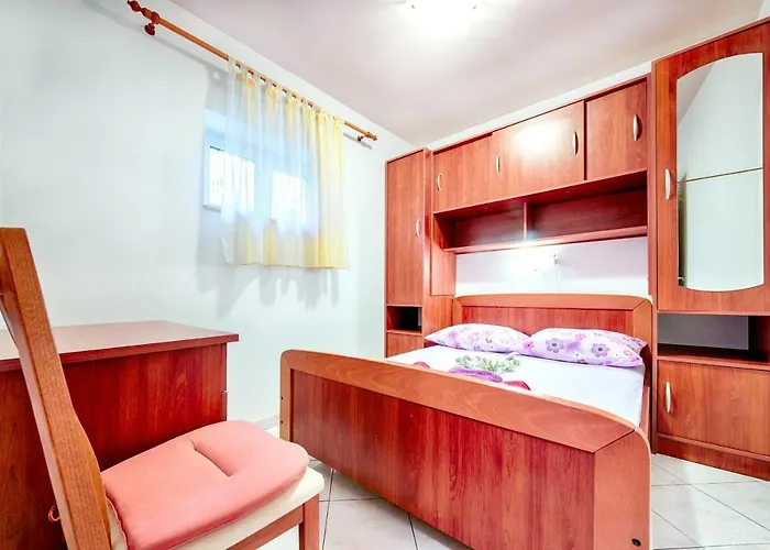 Dalmatino Rukavac (Vis)