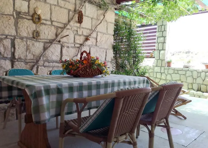 Dalmatino Rukavac (Vis)