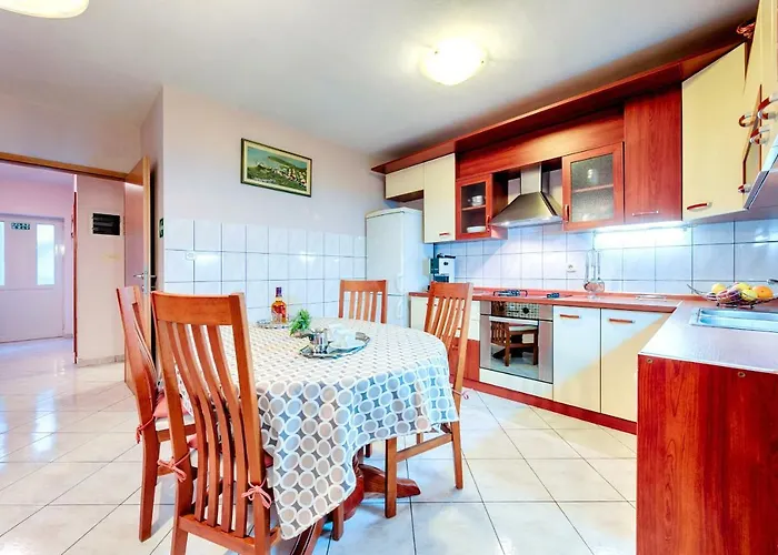 Apartmán Dalmatino Rukavac (Vis)